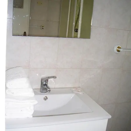Quartos Madeira Pensjonat *