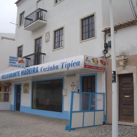 Гостевой дом Quartos Madeira Назаре
